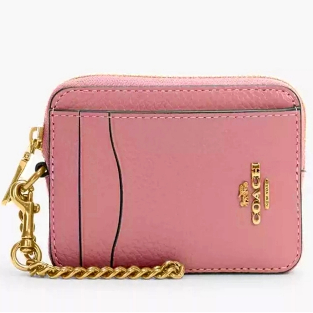 Coach NWT wallet in True Pink HTF Color! 🩷🎁